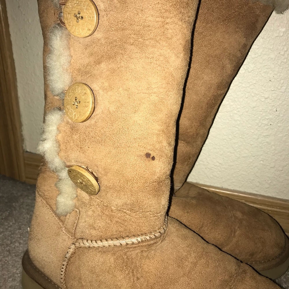 Authentic Ugg’s - image 2